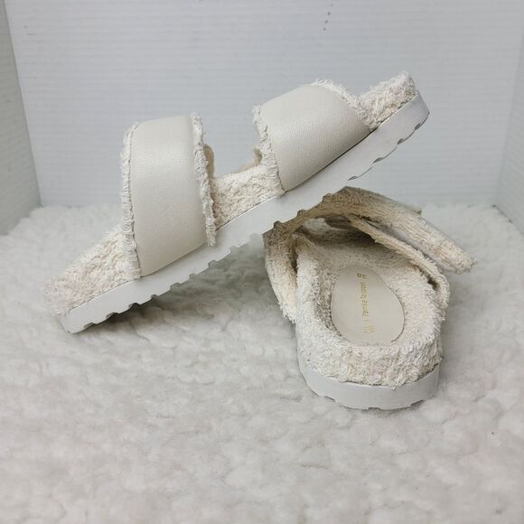 Gia Borghini x Pernille Teisbaek Womens Size 7.5 Off-White Double Strap Sandals - Picture 5 of 9